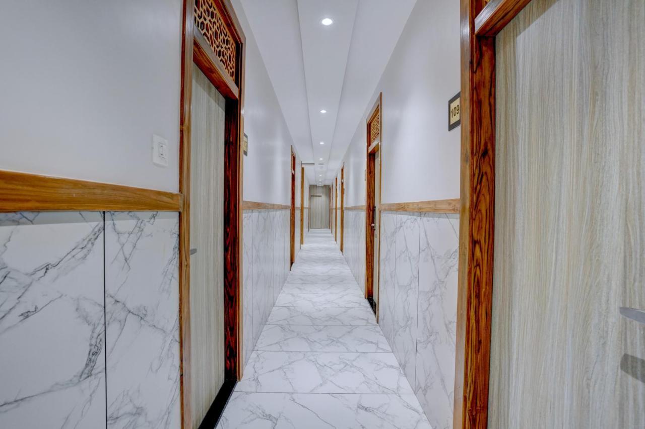 Hotel Arts International Mumbai Exterior foto